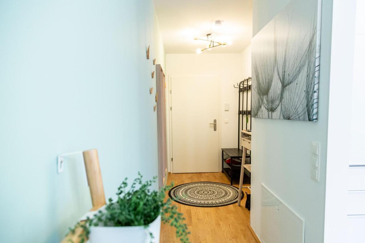 וינה Green & Cozy Apartment - 15 Min To City Center מראה חיצוני תמונה