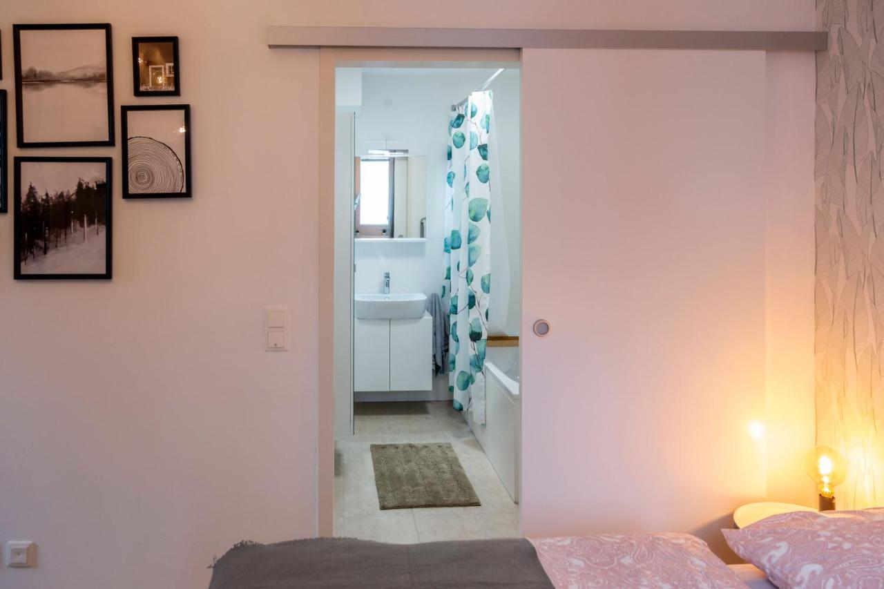 וינה Green & Cozy Apartment - 15 Min To City Center מראה חיצוני תמונה
